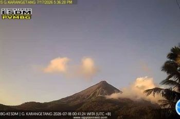 Badan Geologi: Gemuruh Gunung Karangetang terdengar hingga Pos PGA