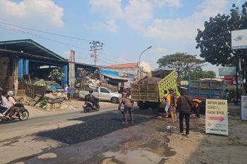 Pemkot Semarang percepat perbaikan jalan Kalipancur Ngaliyan