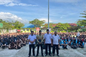 Bawaslu Agam ajak 1.245 siswa SMKN 2 Lubuk Basung awasi Pemilu