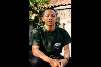 Yatim piatu asal Ciamis lulus tes masuk TNI berkat tiang pull up buatan ayah