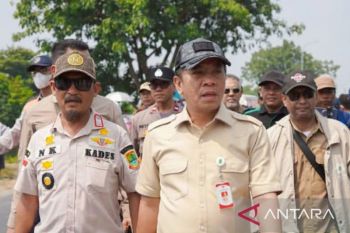 Pemkab Karawang tertibkan ratusan bangunan liar di sekitar Rengasdengklok
