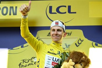 Pogacar nyaman di puncak klasemen usai lewati etape 17 Tour de France