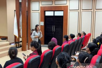Pemkab Gianyar manfaatkan layanan 129 tangani kekerasan perempuan