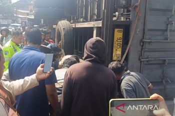 Satlantas Polresta Cirebon tetapkan sopir truk air mineral jadi tersangka