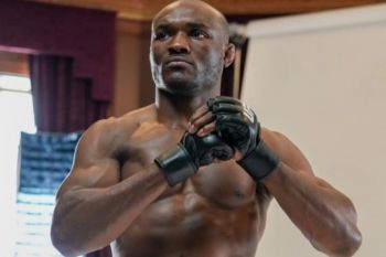 Mantan juara UFC Kamaru pertimbangkan pensiun usai ditumbangkan Dricus