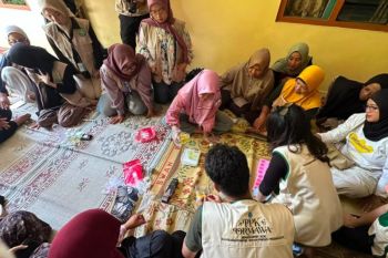 Tingkatkan kemandirian ekonomi melalui pelatihan olah VCO jadi sabun alami