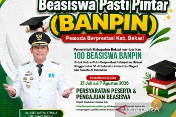 Pemkab Bekasi membuka 100 paket beasiswa bagi pemuda berprestasi