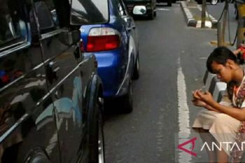 Karawang jadi daerah tujuan gelandangan, pengemis hingga pemulung