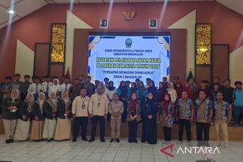 Pemkab Bangkalan gencarkan sosialisasi jemput bola cegah PMI ilegal