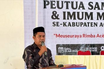 Pemkab Aceh Besar berkomitmen perkuat peran lembaga adat
