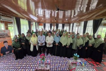 Hendry Munief dorong peserta BMIWI Riau kuasai mindset bisnis untuk menang di era digital
