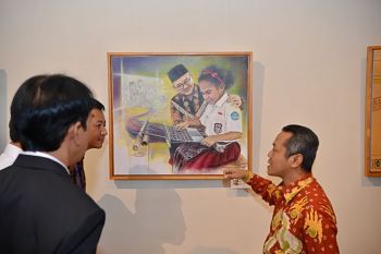Ministry promotes vocational teachers' skills through art exhibition