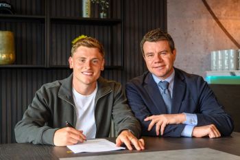Harvey Barnes teken perpanjangan kontrak bersama Newcastle