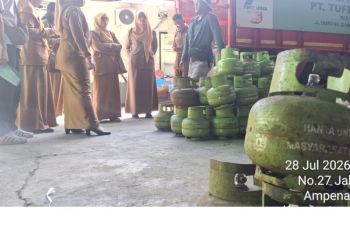 Disdag Mataram menegur pangkalan jual elpiji 3 kilogram