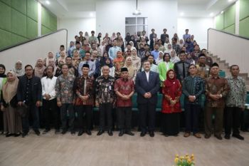 Seminar internasional FISIP UIN Walisongo soroti perdamaian dan masa depan timur tengah