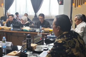 Pengembangan kelapa dalam diharapkan dibantu CSR Bank Kalsel