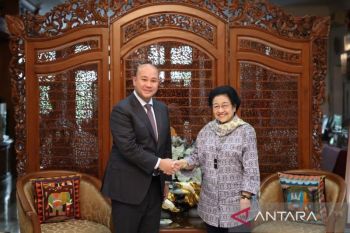 Megawati Soekarnoputri terima kunjungan Deputi PM Kamboja Hun Many