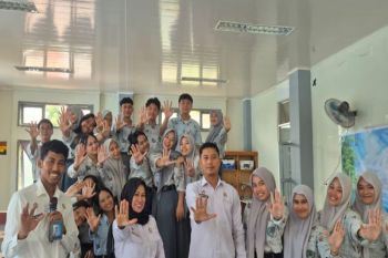 Kemenkum Sulbar edukasi hukum siswa SMA di Mamuju