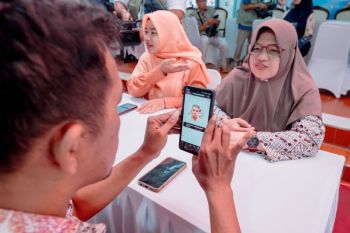 Indonesia integrates government data to improve social aid targeting
