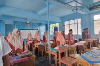 Pemkab Agam revitalisasi koperasi tak aktif