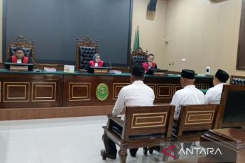 Tiga terdakwa kasus sumur minyak di Blora dituntut enam bulan penjara