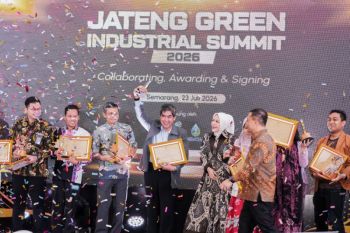 Konsisten terapkan industri hijau, Semen Gresik sabet penghargaan Jateng Green Industrial Summit 2026