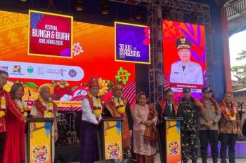 Festival Bunga dan Buah Karo 2026 Mendunia, Wagubsu dan Menkop RI apresiasi pesona wisata, budaya, dan pertanian Tanah Karo