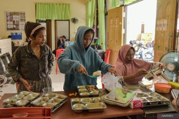 MBG untuk Ibu Hamil dan Ibu Menyusui di Palu