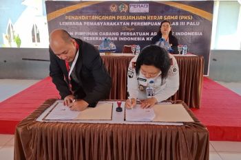 Lapas Perempuan Palu gandeng PERADI beri bantuan hukum gratis bagi warga binaan