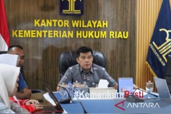 Kanwil Kemenkum Riau perkuat profesionalisme Notaris melalui pembinaan di Kabupaten Kuantan Singingi