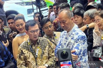Indonesia promotes all auto technologies to cut emissions