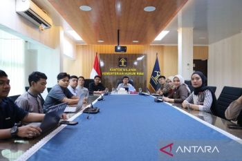 Kanwil Kemenkum Riau ikuti Forum "Pasti Ada Solusi" Episode 9, tegaskan komitmen pelayanan hukum yang cepat, responsif, dan berdampak