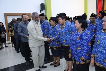 Pemkot Jayapura lantik 113 ASN perkuat kualitas layanan publik