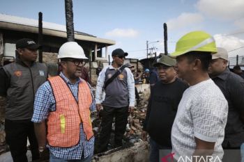 Pasar Sepinggan buka setengah hari usai kebakaran