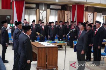 Wali Kota Banjarmasin lantik tujuh pejabat pimpinan tinggi pratama