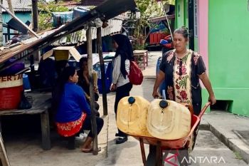 Gerobak harapan di Kepulauan Anambas: Saat kepedulian BRK Syariah menjaga mimpi anak-anak
