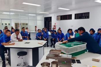 Siapkan SDM Untuk Transisi Energi, PLN dan IT PLN Beri Pelatihan Energi Terbarukan Bagi Siswa SMA
