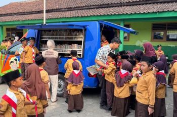 Peringati Hari Anak Nasional, KKN UIN Walisongo gelar budaya literasi