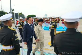 Prabowo antar kepulangan PM Thailand Anutin dari Lanud Halim