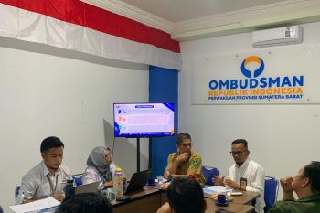 Ombudsman Sumbar koreksi tata kelola pendanaan lewat komite sekolah