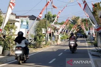 Pemkab Bantul ajak warga swadaya kibarkan Merah Putih jelang HUT RI