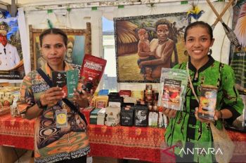 DKLH dorong ekonomi hijau berbasis hutan untuk warga adat Papua