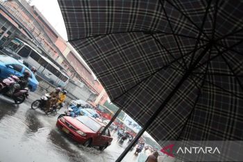 Jakarta diperkirakan hujan pada Jumat sore