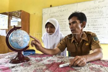 Mutu guru lulusan LPTK vs non-LPTK