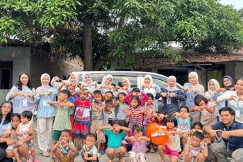 Aksi sosial kelompok senandika melalui program Novo social impact