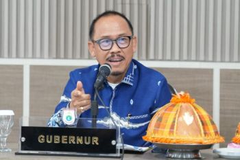 Gubernur Sulbar minta pemda percepat realisasi program BSPS
