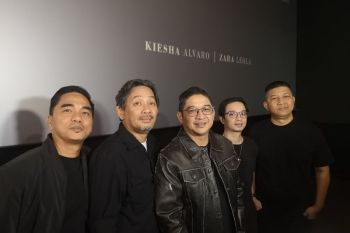 Ungu adopsi konsep MV lamanya di MV "Utara-Selatan"