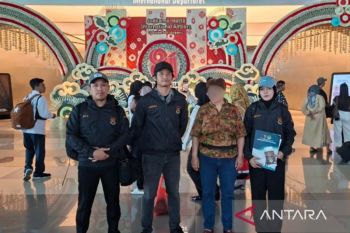 Imigrasi Selatpanjang deportasi WNA Tiongkok akibat penyalahgunaan izin tinggal