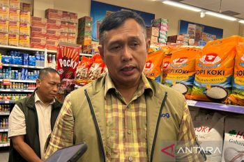 Dirut Bulog kerahkan jajaran kawal pasokan beras premium di ritel