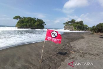 BPBD Pangandaran mencek pemukiman warga usai gempa magnitudo 5,3